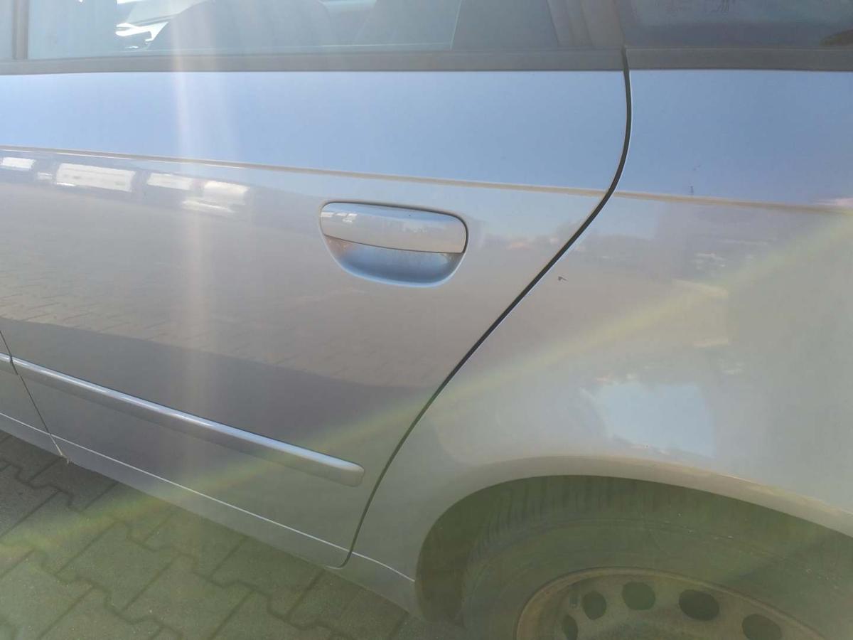Audi A4 8E B7 original Tür hinten links LY7H Akoyasilbermet. Limousine Bj.2005
